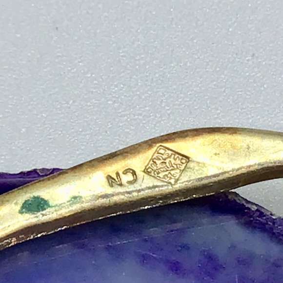 Tori Spelling 80s Necklace Gold Tone Chain Purple Stone Slab Removable Pendant - Picture 4 of 16